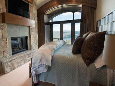 Nestled within Deer Valleys Most Exclusive gated Community Nestled within Deer Valleys Most Exclusive gated Community